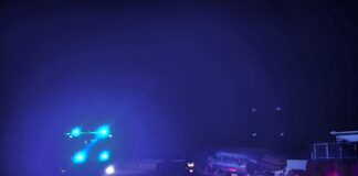 Cade nel fiume Ronco e resta aggrappato all’argine: salvato dai vigili del fuoco