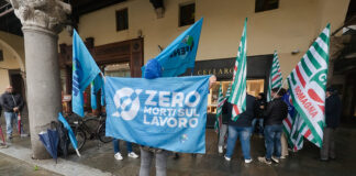 Ravenna, presidio dei sindacati dopo la morte al porto: “La sicurezza non si negozia”