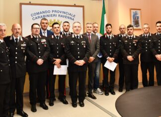 Quattro luogotenenti insigniti della “Carica Speciale” e tre encomi a giovani militari per atti di valore