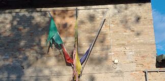 Enpa Ravenna: “Bandiere lacere”