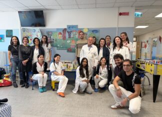 Testi in regalo alla Pediatria di Ravenna grazie all’iniziativa “Aiutaci a crescere. Regalaci un libro!”