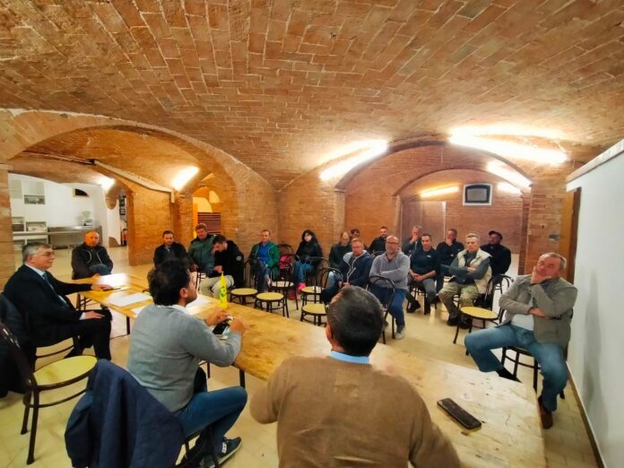 Primo incontro collina Tour ascolto