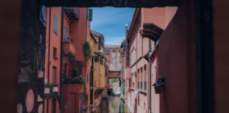 Idee di viaggio per visitare l’Emilia: cosa fare, vedere e consigli di organizzazione