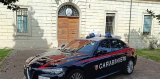 Bagnacavallo, dà in escandescenze davanti a un bar: 41enne arrestato dopo aver aggredito i Carabinieri