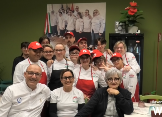 Civico 25: a Castel Bolognese la pizzeria inclusiva, dove lavorano ragazzi con disabilità