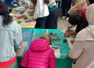 “Mani per la Pace”: bambini, famiglie e comunità insieme per un grande gesto collettivo a Lido Adriano