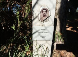 Parco della Rimembranza. Fratelli d’Italia: “Danneggiata lapide del soldato Angelo Rusticali”
