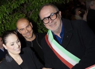 Gli auguri del vicesindaco Eugenio Fusignani per la nuova gestione del Caffè Farini: “Un segnale di vitalità per la città”