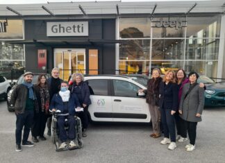 L’Associazione Fabionlus dona un’auto all’Ausl Romagna