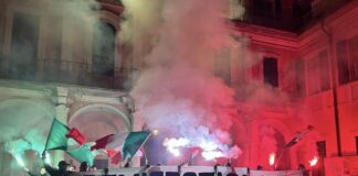 A Faenza una raccolta firme per “Chiedere il divieto del corteo ‘Remigrazione’ del 22 novembre a Ravenna”