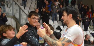 Basket: L’OraSì torna a vincere al PalaCosta, contro Chiusi finisce 90-62