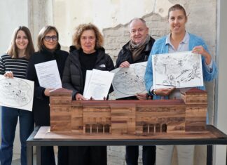 “Un Palazzo da Toccare”: installati a Palazzo San Giacomo un modellino tattile e ausili per non vedenti