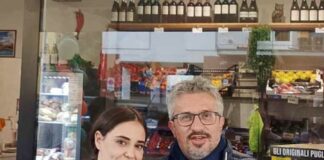 Inaugurato “Profumi di Calabria”. Negozio di frutta e verdura a Faenza