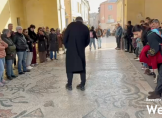 Visita guidata al mosaico di Porta Adriana con l’artista Nicola Montalbini