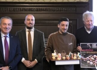 Torna Art & Ciocc: da domani e domenica la festa del cioccolato sarà in piazza del Popolo