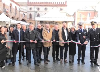Un weekend a tutta dolcezza, è iniziata Art&Ciocc in piazza del Popolo