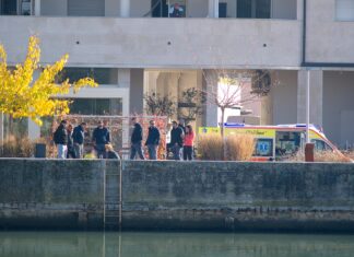 Donna cade nel Candiano: intervengono polizia e 118