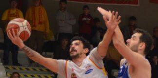 Basket: Finale combattuto al PalaCosta, la Pielle Livorno vince di misura 80-83