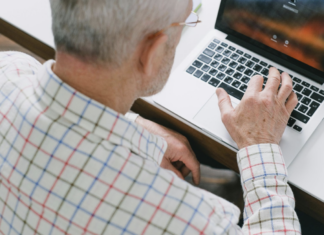 Anziani e truffe online: 5 metodi facili per proteggersi