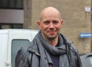 Una targa e un angolo di lettura dedicati a Enrico Liverani nella sede della Cgil di Mezzano