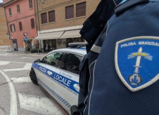 Fermata una banda specializzata in furti negli esercizi commerciali