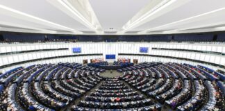 Un gruppo di studenti dell’Unione della Romagna Faentina in visita al Parlamento europeo
