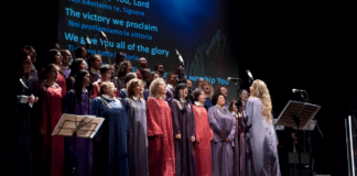 Tour gospel per il coro Voices of Joy