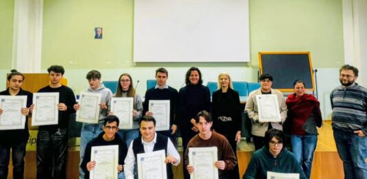 All’istituto Bucci la consegna dei diplomi di maturità e delle borse di studio
