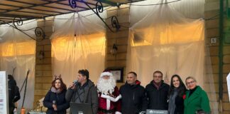 Brisighella vive il Natale tra mercatini, piazze animate e partecipazione