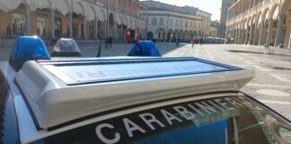 Faenza, uomo in stato di alterazione crea caos al supermercato: arrestato dai Carabinieri