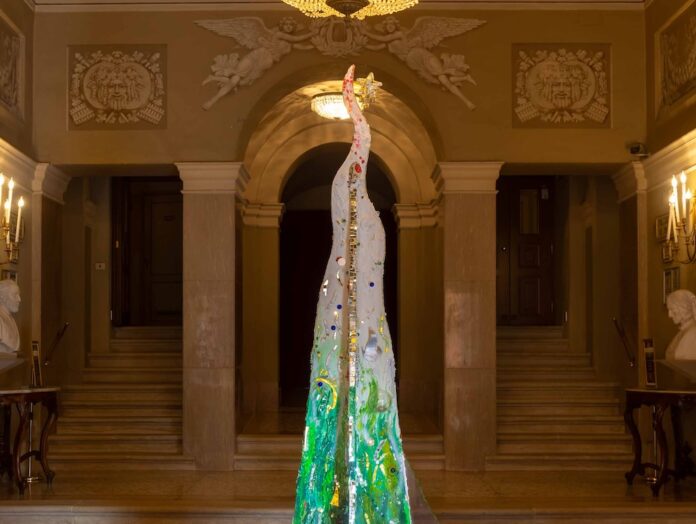 RAVENNA 9/12/2025. ACCADEMIA DI BELLE ARTI. Albero di Natale nel foyer del Teatro Alighieri