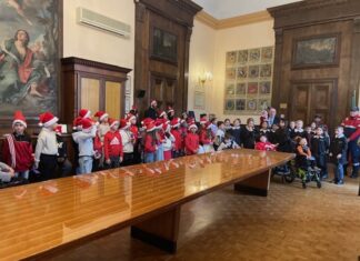“Natale in Prefettura”: Un evento di inclusione e solidarietà con l’Associazione “Il Sorriso di Giada”