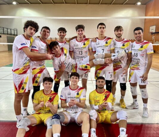 Volley: la Pietro Pezzi espugna Bologna 3-1 e per le festività natalizie si regala la zona playoff