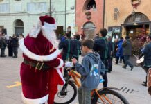 Natale a Brisighella: grande partecipazione nel centro storico e attesa per la replica di domenica 21 dicembre