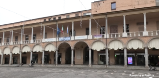 9 consiglieri di maggioranza assenti al voto per il bilancio dell’Unione della Romagna Faentina: opposizione critica