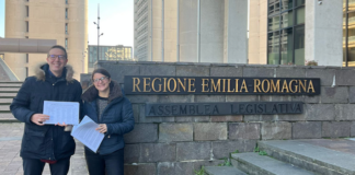 Alluvione. Consegnata in Regione la petizione che chiede il recupero degli spazi distrutti della Biblioteca Manfrediana