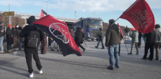Manifestazione davanti al Terminal Container: denunciate 32 persone