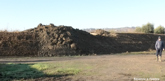 Argine del Senio abbattuto con la piena di Natale. I proprietari: “Avevamo i permessi per il ripristino”