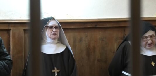 50 anni di clausura: la celebrazione per Suor Maria Grazia delle Clarisse Cappuccine di Ravenna