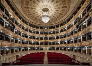 Concerto gratuito del Primo dell’anno al teatro Alighieri, prenotazioni aperte dal 16 dicembre