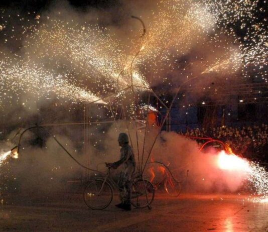 Lugo: tessuti aerei, gran galà e musica di qualità per salutare il capodanno
