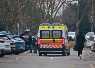 Ravenna. Via Teodorico, il titolare di un chiosco ritrova un uomo scomparso da 24 ore