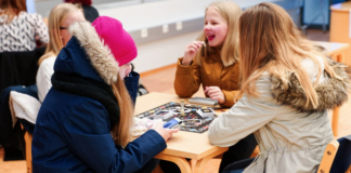 ‘Scienze in Scatola’: giochi da tavolo e di ruolo sui banchi di scuola