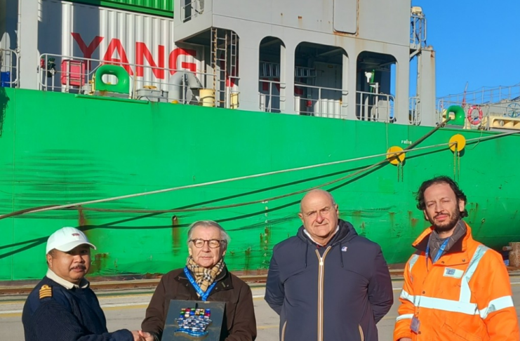 Prima nave Evergreen al Terminal Container Ravenna