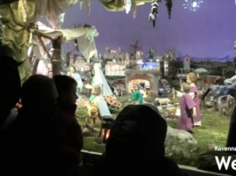 Riapre il presepe meccanico di San Francesco. Ma rischia di essere l’ultimo anno: parte una raccolta firme