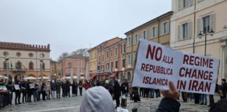 Ravenna, in piazza con la comunità iraniana per i diritti e la libertà