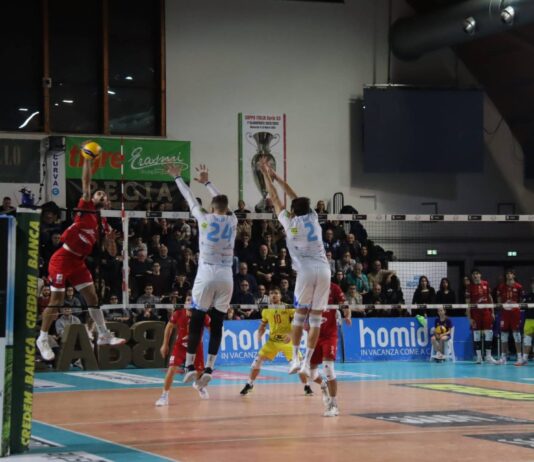 Volley: Non basta una bella partita alla Consar per evitare la sconfitta: a Pineto finisce 3-1