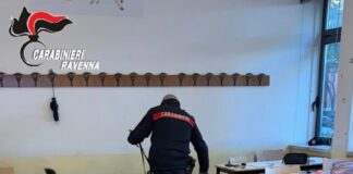 Faenza, controlli antidroga dei Carabinieri nelle scuole
