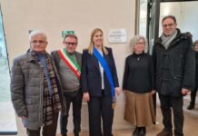 Faenza, inaugurata la biblioteca scolastica del Liceo Torricelli-Ballardini, intitolata all’ing. Carlo Scacchi
