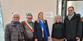 Faenza, inaugurata la biblioteca scolastica del Liceo Torricelli-Ballardini, intitolata all’ing. Carlo Scacchi